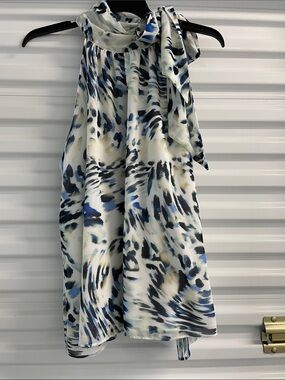 The Limited Blue and White Printed Tie-Neck Sleeveless Blouse 3X